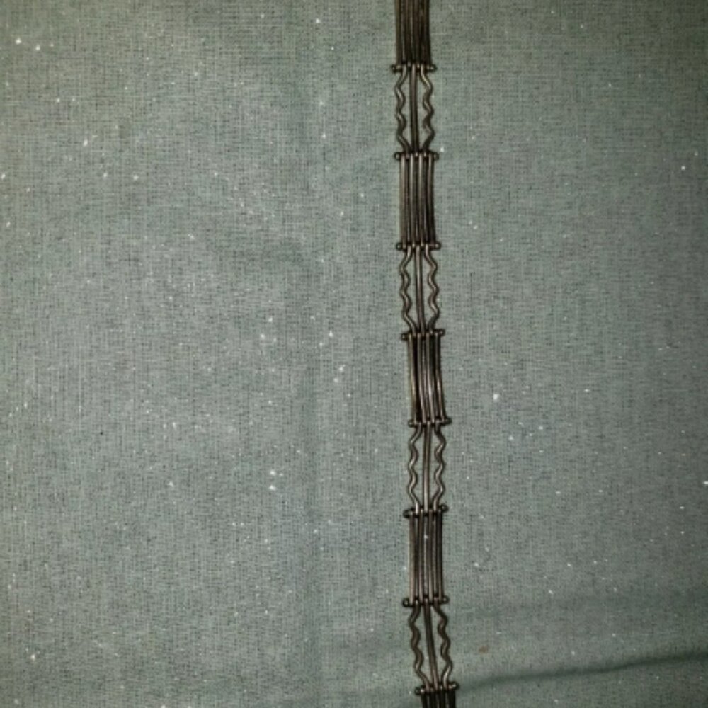 SILVER METAL BRACELET UNIQUE DESIGN